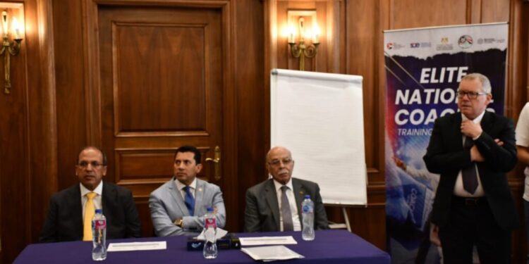 وزير الرياضة يشهد انطلاق المشروع القومى لصقل مدربي المنتخبات الوطنية