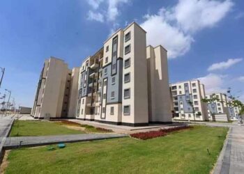 مسئولو ” الإسكان ” يتفقدون موقف تنفيذ وحدات إسكان متوسطي ومحدودي الدخل بمدينة بدر