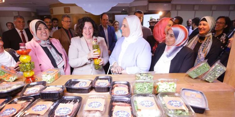 وزيرة التضامن تشهد الاحتفال بانتهاء مشروع بناء القدرات لزيادة الاستثمار في اقتصاد الرعاية في مصر