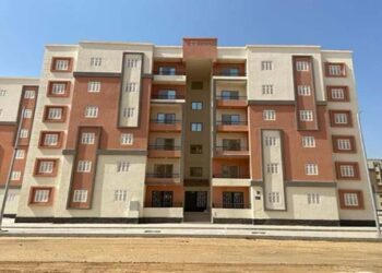 رئيس جهاز السويس الجديدة تتفقد تنفيذ وحدات ” سكن لكل المصريين ” والخدمات والمرافق