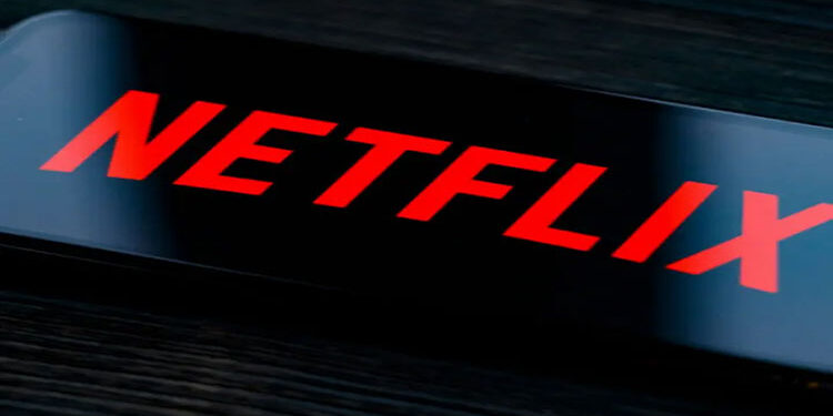 Netflix تقدم اشتراكا جديدا بتكلفة أقل