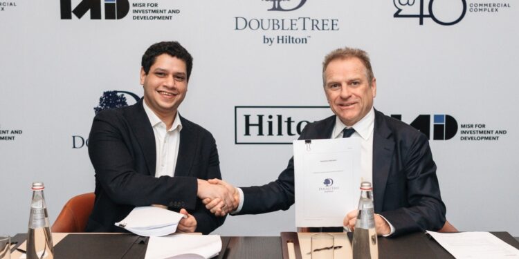 إنشاء فندق “دبل تري باي هيلتون” في مجمّع “ات فورتي” التجاري