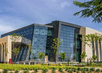 جامعة مصر للمعلوماتية تقدم 20 منحة متدرجة للوافدين من فلسطين والسودان وسوريا للعام الأكاديمي 24-2025