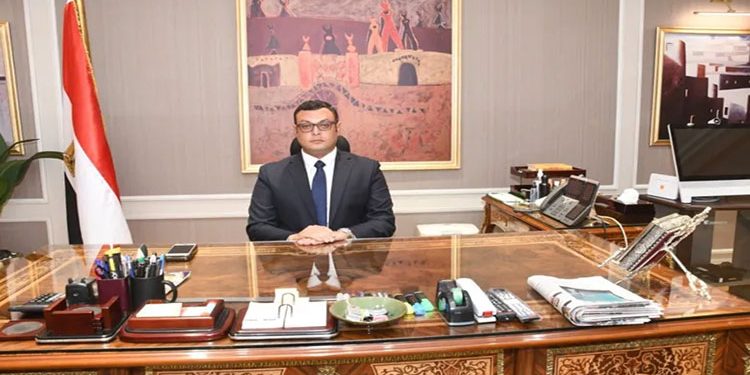 وزير الإسكان يُصدر قرارات لإزالة التعديات ومخالفات بناء بمدن القاهرة الجديدة والمنيا وبرج العرب