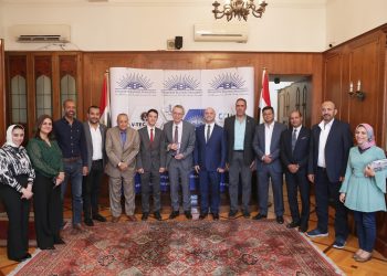 “جمعية رجال أعمال إسكندرية” تبحث فرص التعاون مع الملحق التجاري التركي