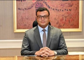 وزير الإسكان يتابع انتظام سير الحياة والخدمات المقدمة لمتضرري السيول بعد نقلهم لـ”زهور 15 مايو”