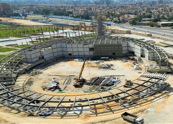 وزير الإسكان يتابع موقف تنفيذ “حديقة تلال الفسطاط” فى موقع مركزى بقلب القاهرة التاريخية