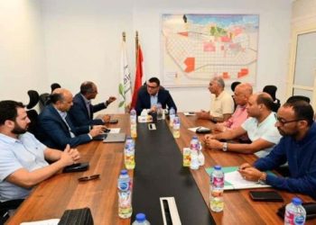 وزير الإسكان يتابع موقف تنفيذ المشروعات التنموية المتنوعة بإقليم الساحل الشمالى الغربى