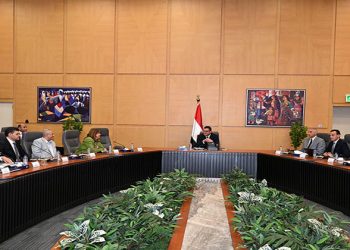 وزير الإسكان يتابع موقف تنفيذ وحدات المبادرة الرئاسية “سكن لكل المصريين” بعدد من المحافظات والمدن الجديدة