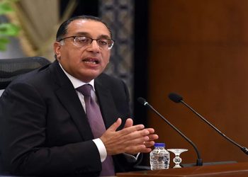 رئيس الوزراء يتابع مع وزير التربية والتعليم انتظام العام الدراسي الجديد