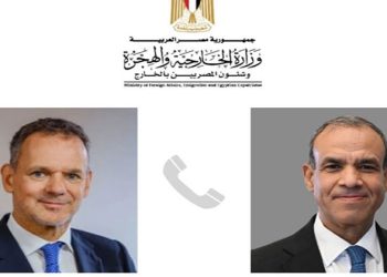 وزير الخارجية والهجرة يتلقى اتصالًا هاتفيًا من وزير خارجية هولندا