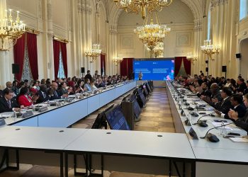 وزير الثقافة يشهد افتتاح “منتدى سانت بطرسبرج للثقافات المتحدة”