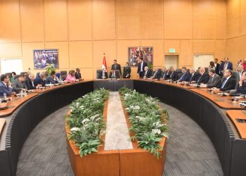 وزير الإسكان يعقد اجتماعه الدوري مع أعضاء البرلمان بمجلسيه “النواب والشيوخ” لبحث مطالب دوائرهم