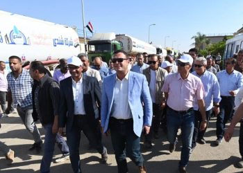 وزير الإسكان يتفقد بشكل مفاجئ سير العمل بعدد من روافع مياه الشرب والصرف الصحى