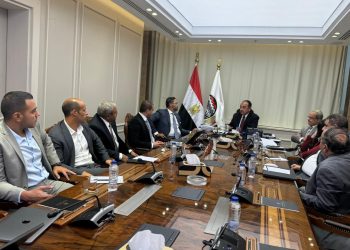 وزير قطاع الأعمال العام يتابع مع “SAP مصر” موقف تطبيق برنامج “ERP”