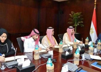 وزير الاستثمار يلتقي وكيل الهيئة العامة للتجارة الخارجية السعودية لبحث سبل تنمية وتطوير علاقات التعاون الاقتصادي