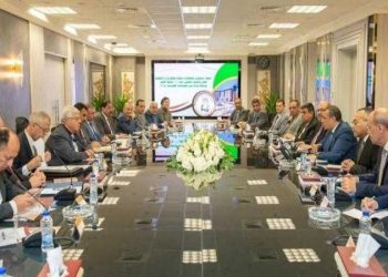 وزيرا “الإنتاج الحربي ” و “التعليم العالي والبحث العلمي” يبحثان موضوعات التعاون المشترك