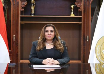 وزيرة التنمية تستعرض جهود الوزارة لتحقيق التنمية الشاملة والمستدامة بمحافظتي شمال وجنوب سيناء