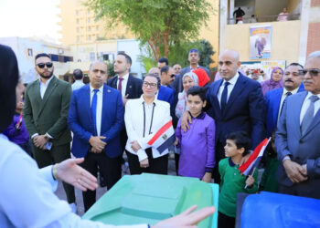 وزيرا البيئة والتعليم يطلقان المرحلة الأولى من “تشجير وفصل المخلفات من المنبع وإعادة التدوير بالمدارس المصرية”