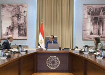 وزير الطيران المدني: المطاران جاهزان للتشغيل الفعلي عقب الانتهاء من أعمال التوسعات والتطوير اعتبارا من مطلع نوفمبر المقبل