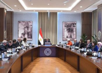 رئيس الوزراء يترأس اجتماع المجلس الأعلى للتخطيط والتنمية العمرانية