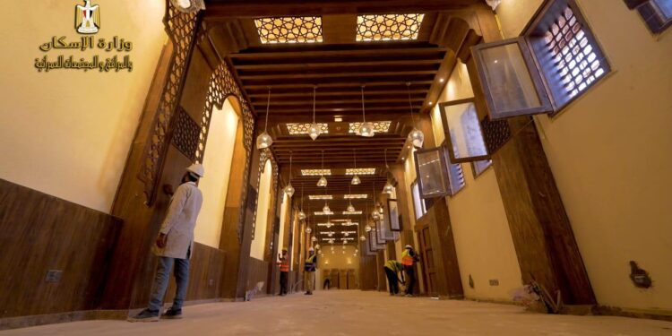 وزير الإسكان يتابع مشروعات إعادة إحياء القاهرة الإسلامية والفاطمية بمحافظة القاهرة