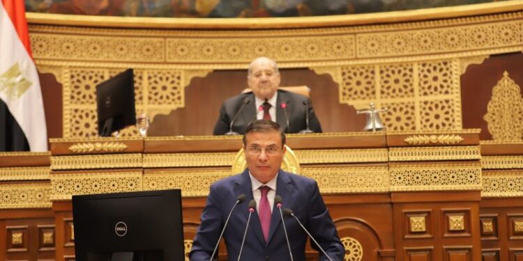 وزير الزراعة : الدولة تستهدف إستصلاح وإستزراع حوالى 4 مليون فدان بالمناطق الصحراوية خلال الفترة القادمة