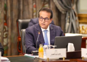 عبدالغفار: حملة «100 يوم صحة» قدمت أكثر من 120 مليون خدمة مجانية خلال 76 يوما