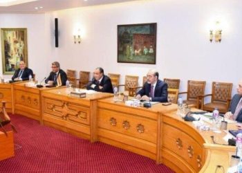 وزير الخارجية والهجرة يستقبل رئيس وزراء ولاية بافاريا الألمانية