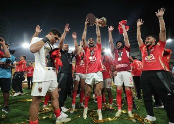 القنوات الناقلة لمباراة الأهلي والعين الإماراتي بكأس إنتركونتيننتال