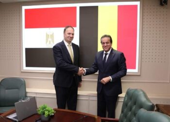 وزير الصحة يستقبل سفير دولة بلجيكا لدى مصر لبحث اوجه التعاون المشترك في القطاع الصحي