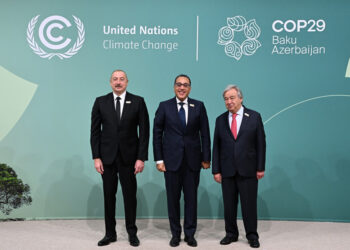 رئيس الوزراء يشارك في الجلسة الافتتاحية لقمة المناخ في “كوب 29” بأذربيجان
