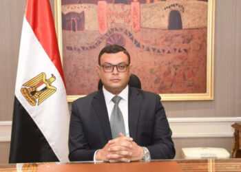 وزير الإسكان: 8 ديسمبر بدء تسليم قطع أراضى بيت الوطن بمدينة قنا الجديدة