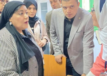 نائب وزير الصحة يتفقد 3 مراكز طب أسرة بالغربية ويوجه بصرف مكافآت للمتميزين