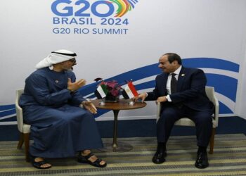 الرئيس السيسى يلتقى ولى عهد أبوظبى على هامش فعاليات قمة مجموعة العشرين