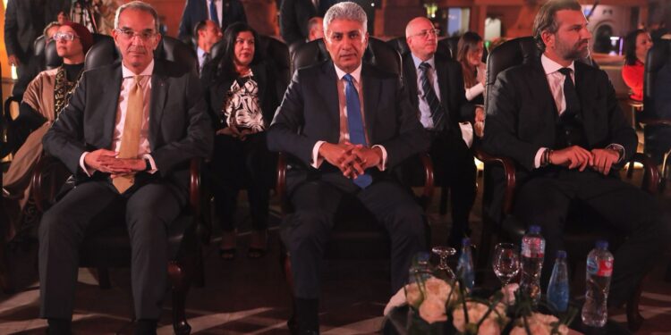 إنستجرام يحيي التاريخ المصري القديم عبر تجربة الواقع المعزز