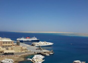 إغلاق ميناء الغردقة البحري لسوء الأحوال الجوية