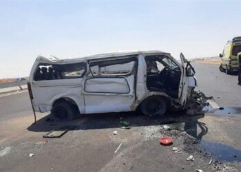 انقلاب سيارة ملاكي أعلى الطريق الأوسطي جنوب الجيزة