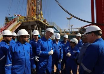 بدء أعمال الحفر التنموى فى البئر “ارطا 92” التابع لشركة بتروبكر للبترول