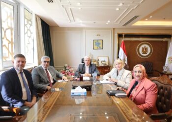 وزير التعليم العالي يستقبل الرئيس التنفيذي لمؤسسة Advance HE لتعزيز سُبل التعاون