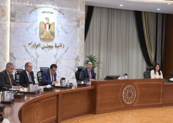 رئيس الوزراء يترأس اجتماع اللجنة العليا للسياحة العلاجية