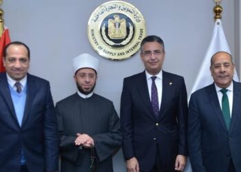 توقيع بروتوكول تعاون بين وزارة التموين ووزارة الأوقاف لتوريد السلع الأساسية