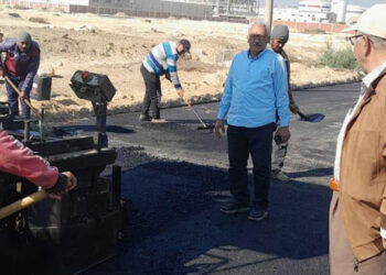 وزير الإسكان: استكمال أعمال التطوير والصيانة بالمناطق الصناعية بمدن بني سويف الجديدة والعاشر والعبور