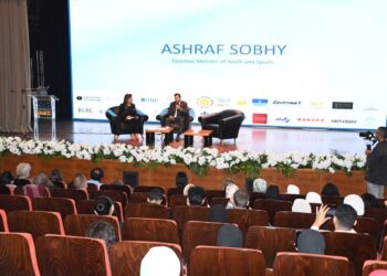 وزير الشباب والرياضة يُشارك في جلسة حوارية حول تمكين المرأة رياضيًا وشبابيًا بحضور سفير اليونسكو