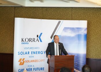 تعاون بين قرة إنرجي وسولاريز مصر لتعزيز التحول نحو الطاقة الخضراء