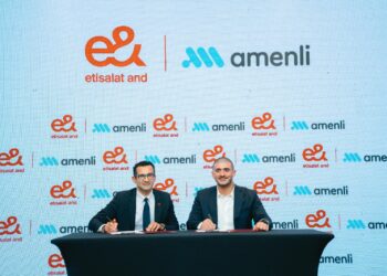 شراكة بين إي آند للتكنولوجيا المالية والتطبيقات الرقمية و”أمنلي” لتقديم حلول تأمينية رقمية متكاملة