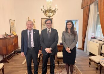 الهوية التراثية ودعم الأنشطة الفنية في لقاء وزير الثقافة وجمعية رجال أعمال إسكندرية