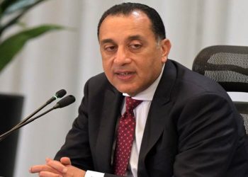 مدبولي يتوجه إلى بغداد ليترأس مع نظيره العراقي الدورة الثالثة للجنة العليا المصرية العراقية المشتركة