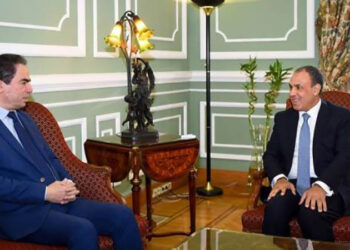 وزير الخارجية يستقبل رئيس الهيئة الوطنية للإعلام