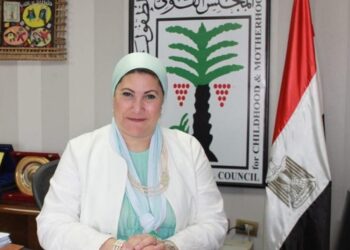 “الطفولة والأمومة” يبلغ النائب العام في ظهور طفل بمشروب كحولي ومواد مخدرة على مواقع التواصل